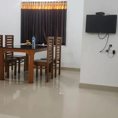 Pearl Inn Kottakkal Exterior photo